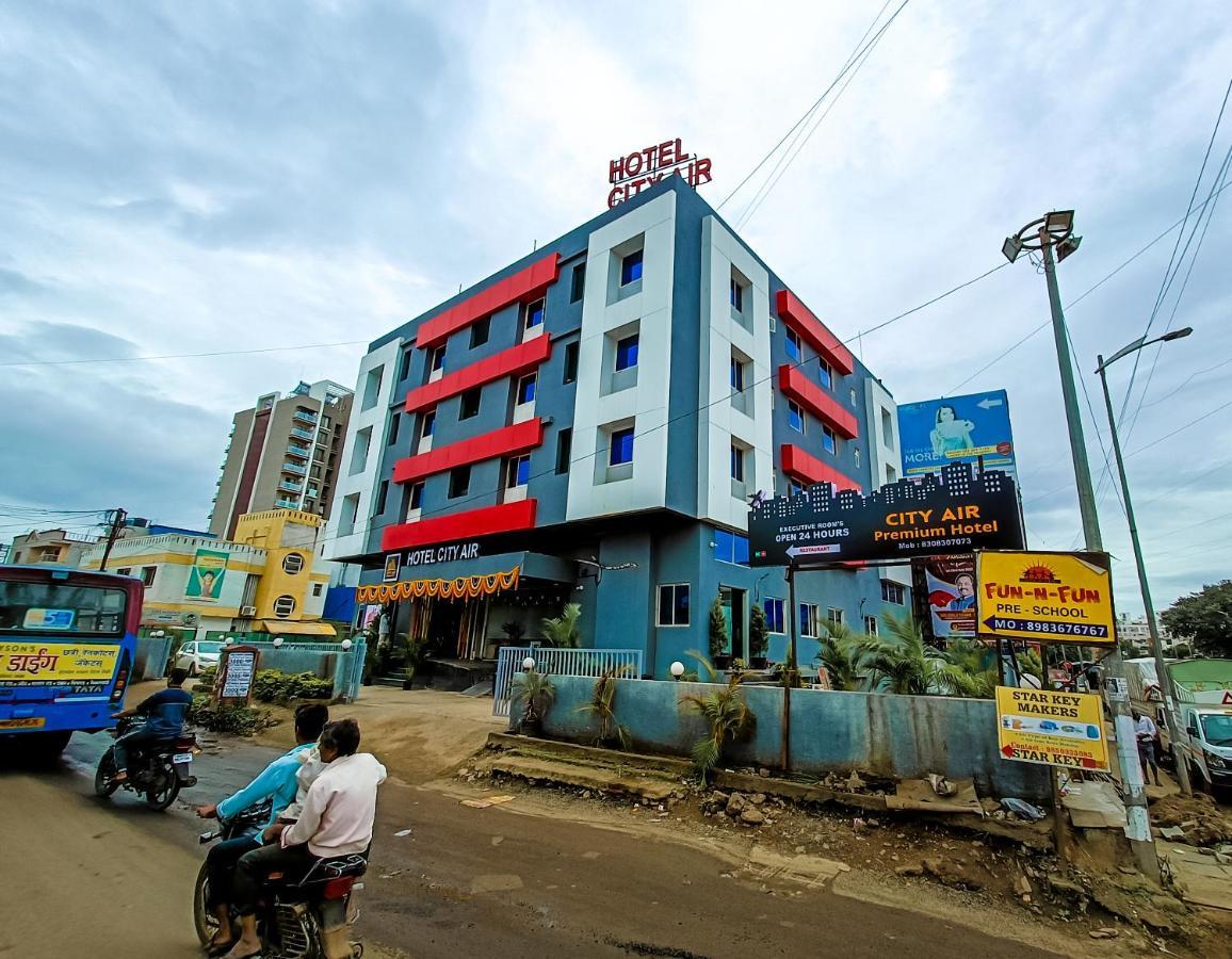 City Air Poona Buitenkant foto